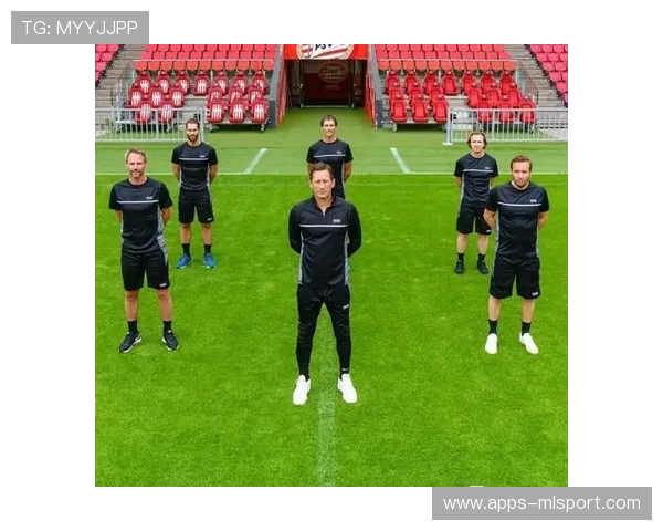 运动员“暗战”_场外“暗藏玄机”的精彩比拼揭秘