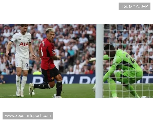 曼联青训新星备战热刺,球队目标明确 曼联青训新星备战热刺,球队目标明确